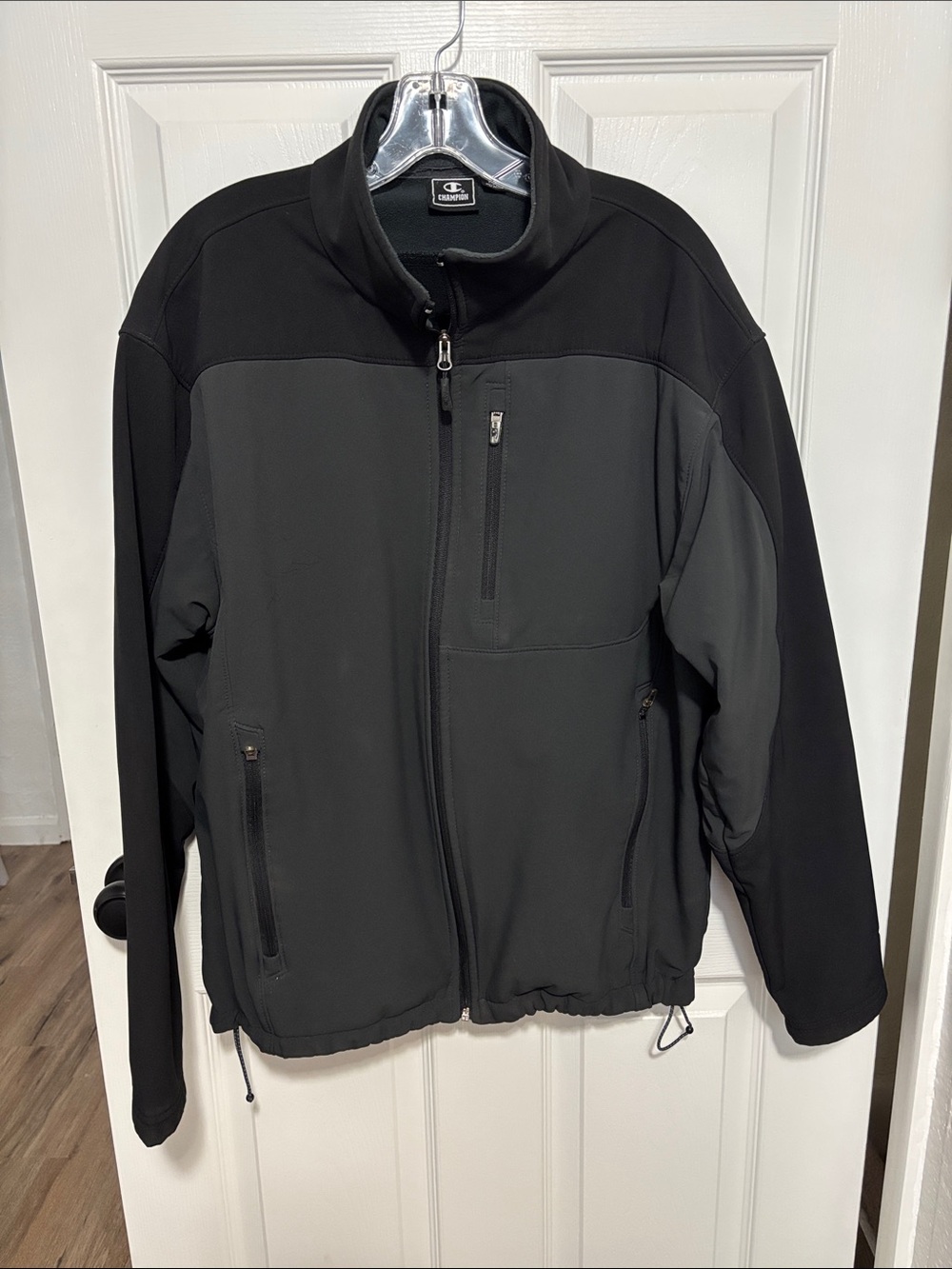 Champion Men's Color Block Softshell Jacket Black/Gray
